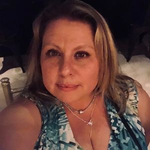 Meet your Posher, Diana